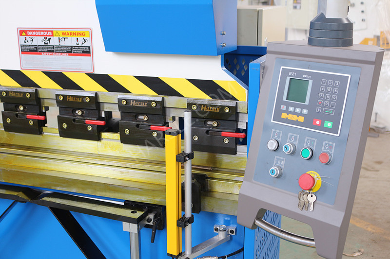WC67K40T/2500 Hydraulic press brake machine with E21 HARSLE
