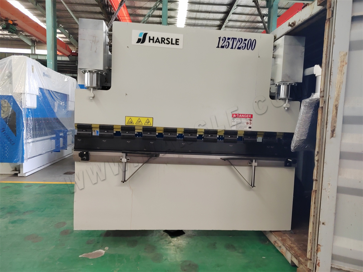 Ukraine-63T2500 Press Brake And 125T2500 Press Brake - HARSLE